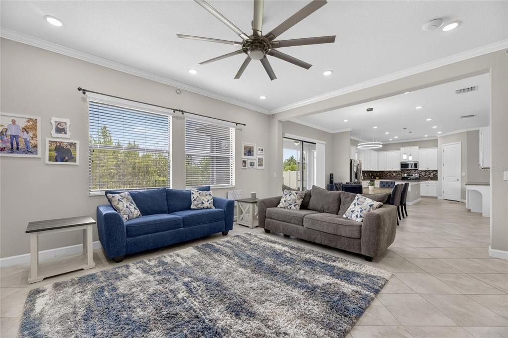 For Rent: $3,400 (5 beds, 3 baths, 2964 Square Feet)