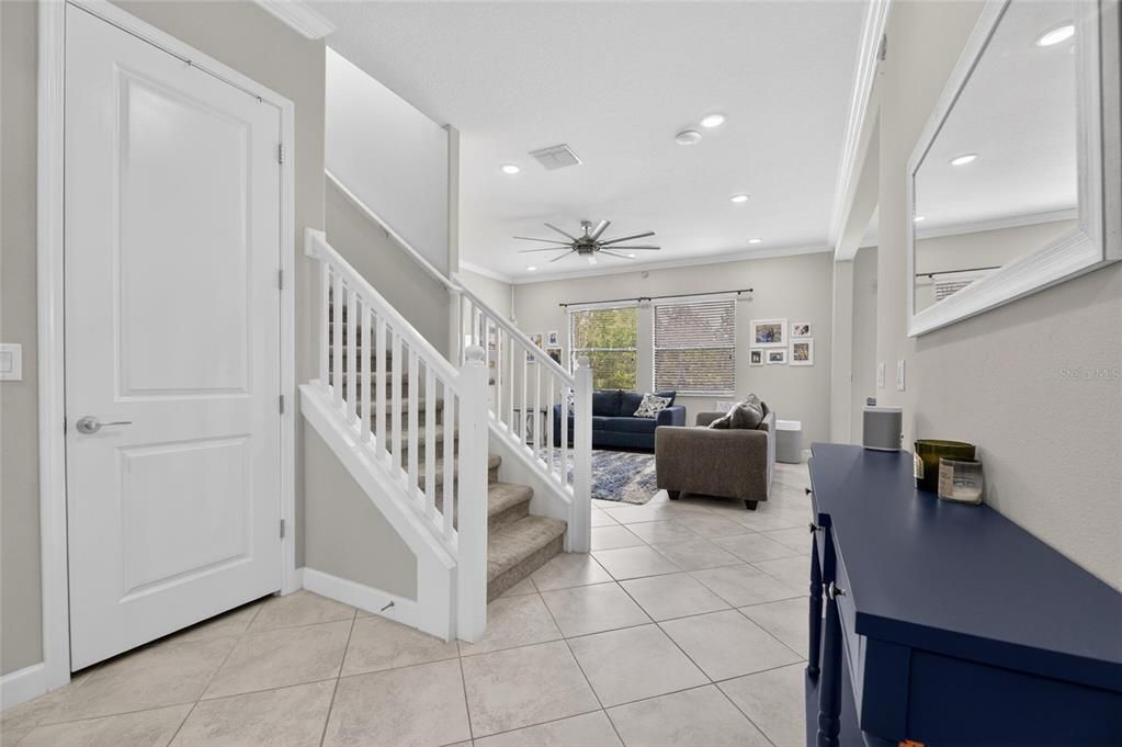 For Rent: $3,400 (5 beds, 3 baths, 2964 Square Feet)
