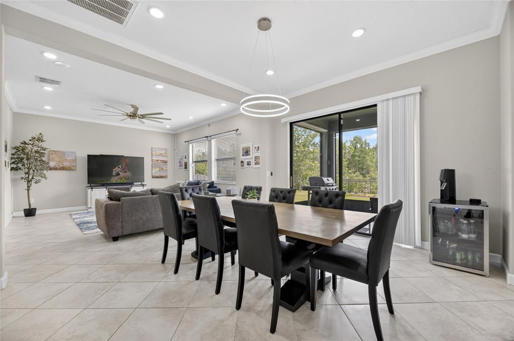 For Rent: $3,400 (5 beds, 3 baths, 2964 Square Feet)