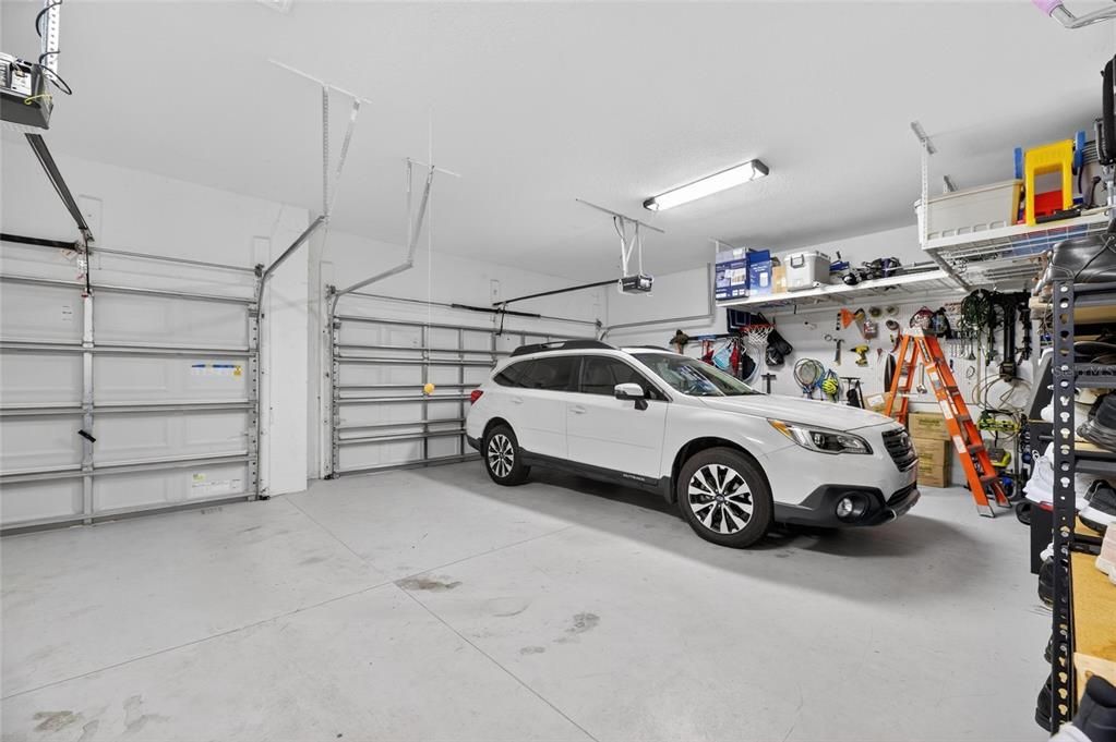 For Rent: $3,400 (5 beds, 3 baths, 2964 Square Feet)