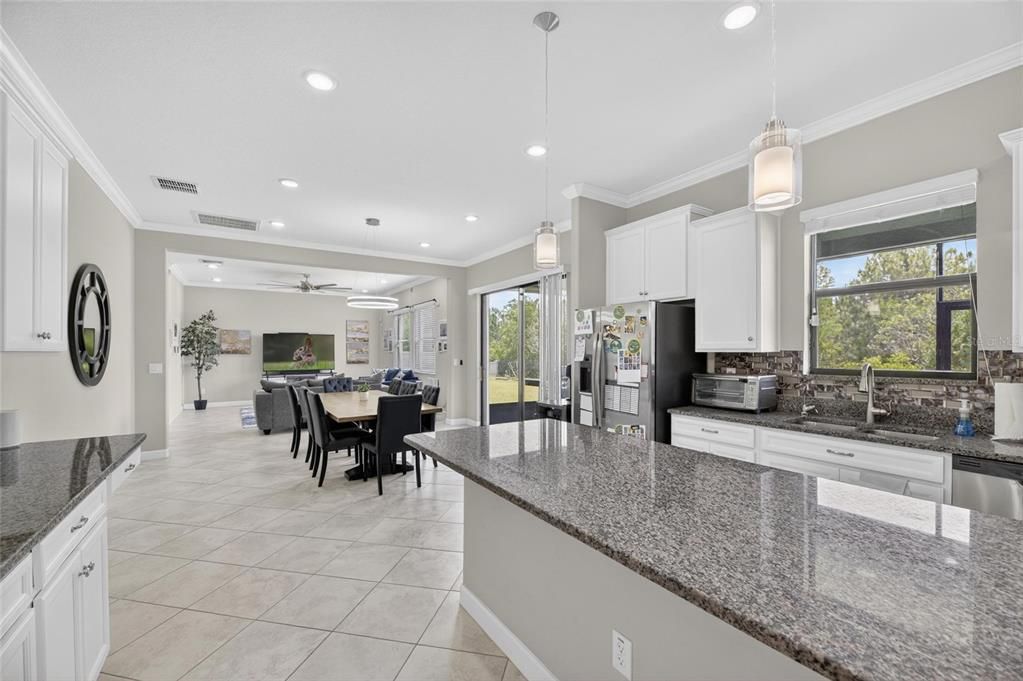 For Rent: $3,400 (5 beds, 3 baths, 2964 Square Feet)
