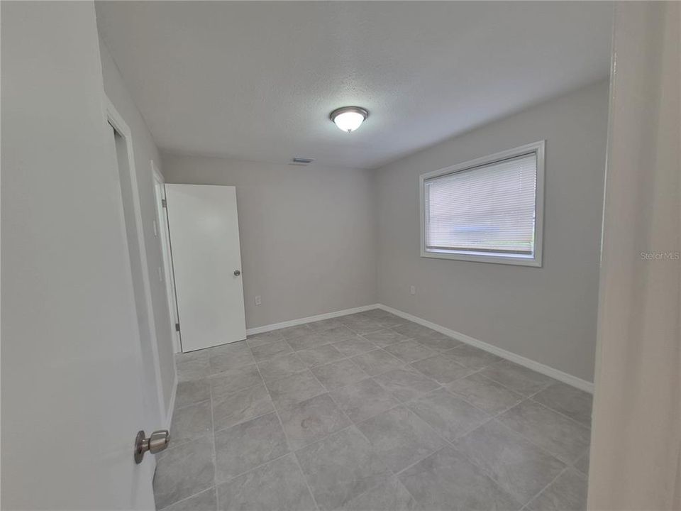For Rent: $1,695 (4 beds, 2 baths, 900 Square Feet)