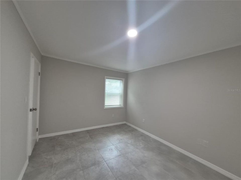 For Rent: $1,695 (4 beds, 2 baths, 900 Square Feet)