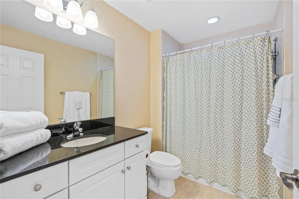 For Sale: $550,000 (3 beds, 2 baths, 2281 Square Feet)