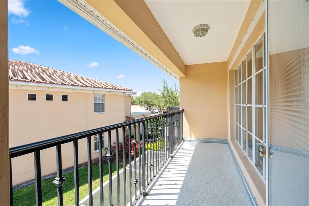 For Sale: $550,000 (3 beds, 2 baths, 2281 Square Feet)