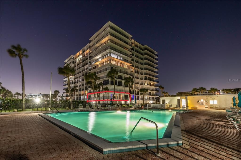 En Venta: $399,000 (2 camas, 2 baños, 1600 Pies cuadrados)