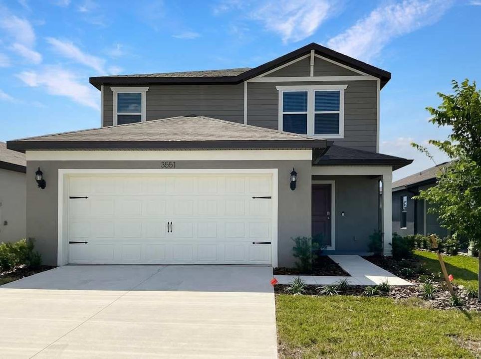 Recientemente alquilado: $2,499 (4 camas, 3 baños, 2207 Pies cuadrados)