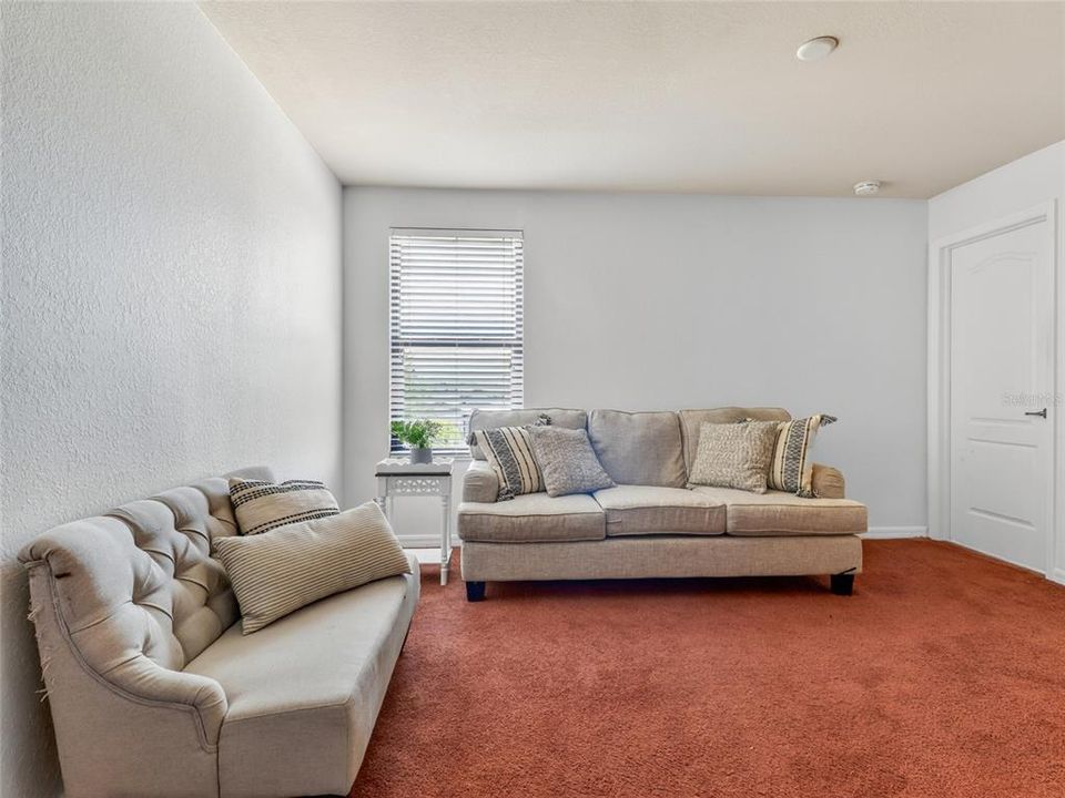 For Sale: $750,000 (5 beds, 3 baths, 3468 Square Feet)