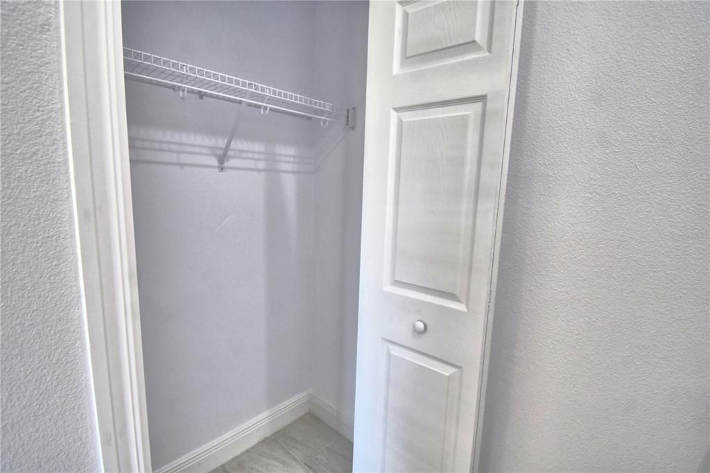 В аренду: $1,800 (3 спален, 2 ванн, 1220 Квадратных фут)