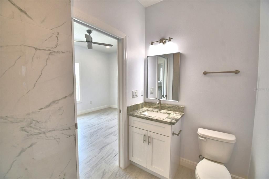 В аренду: $1,800 (3 спален, 2 ванн, 1220 Квадратных фут)