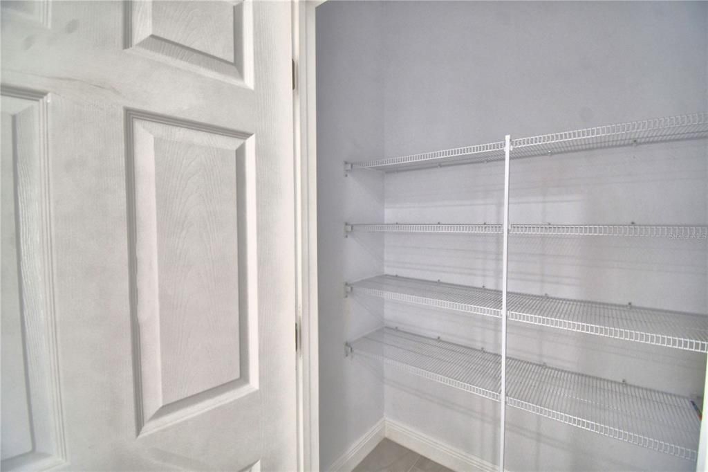 В аренду: $1,800 (3 спален, 2 ванн, 1220 Квадратных фут)