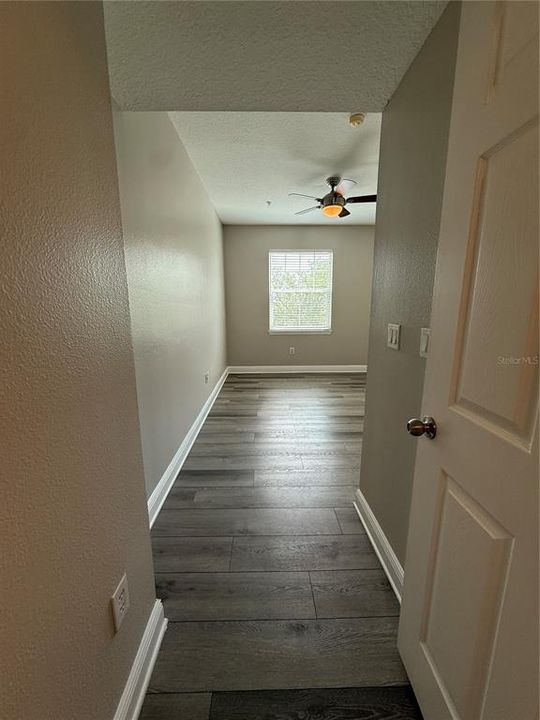 For Sale: $259,999 (2 beds, 2 baths, 1146 Square Feet)