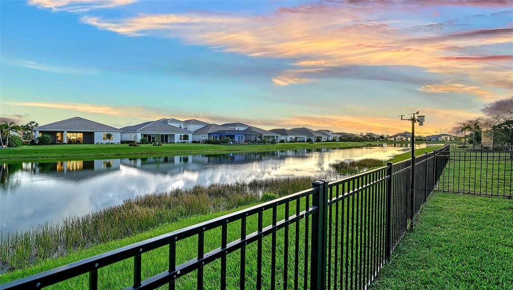 Active With Contract: $684,900 (4 beds, 3 baths, 3313 Square Feet)
