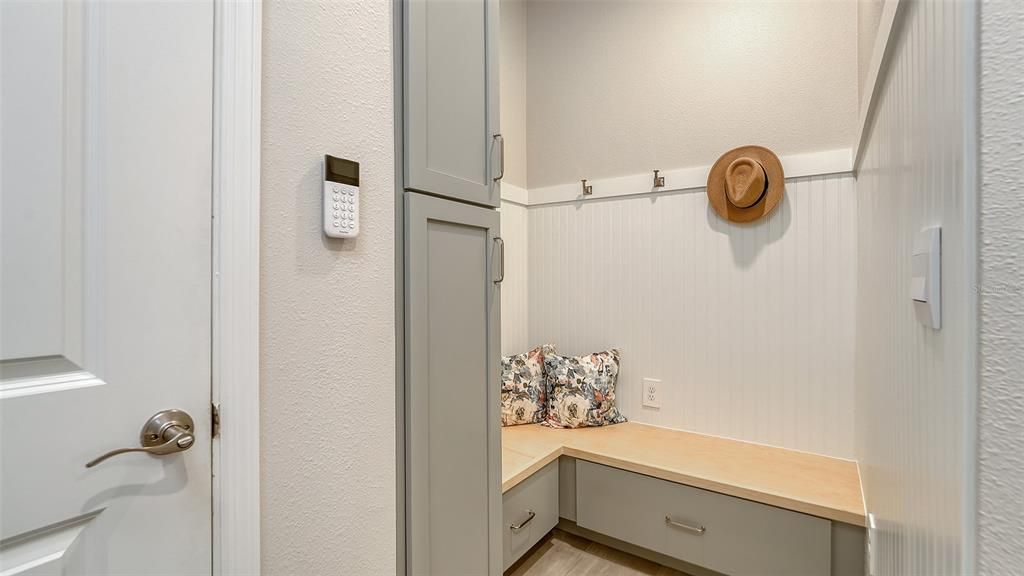 Active With Contract: $684,900 (4 beds, 3 baths, 3313 Square Feet)