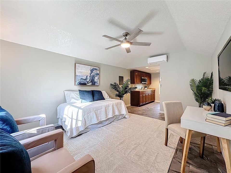For Sale: $609,000 (4 beds, 3 baths, 2479 Square Feet)