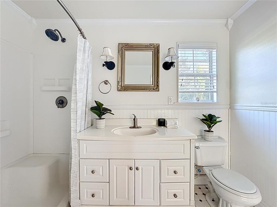 For Sale: $609,000 (4 beds, 3 baths, 2479 Square Feet)