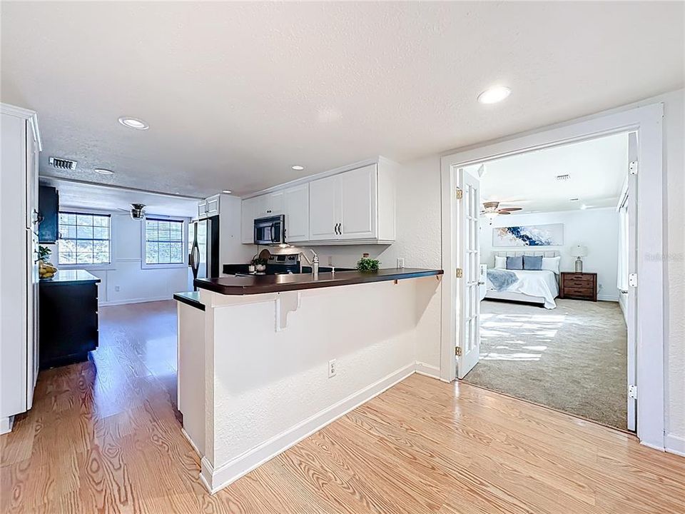 For Sale: $609,000 (4 beds, 3 baths, 2479 Square Feet)