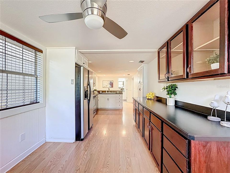 For Sale: $609,000 (4 beds, 3 baths, 2479 Square Feet)