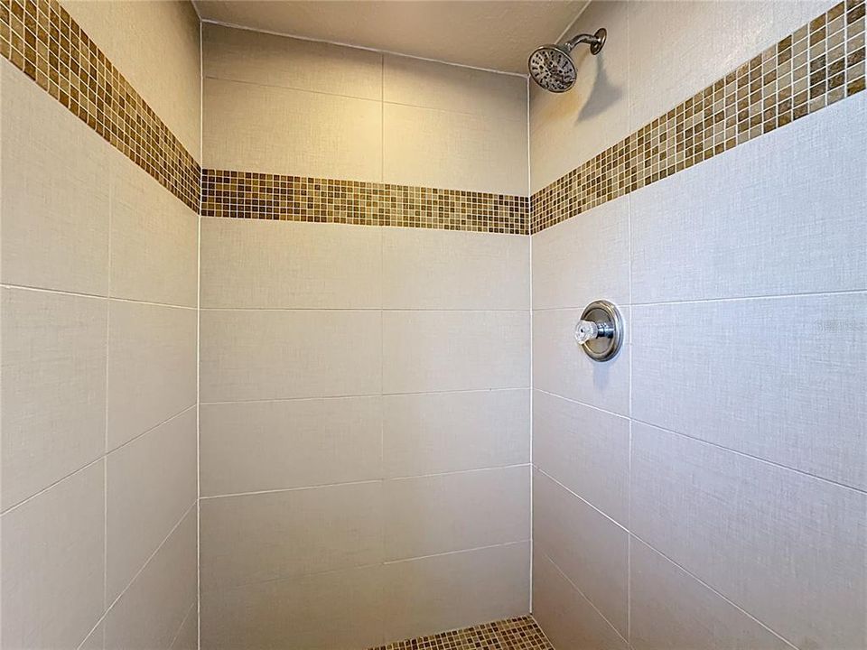 For Sale: $609,000 (4 beds, 3 baths, 2479 Square Feet)