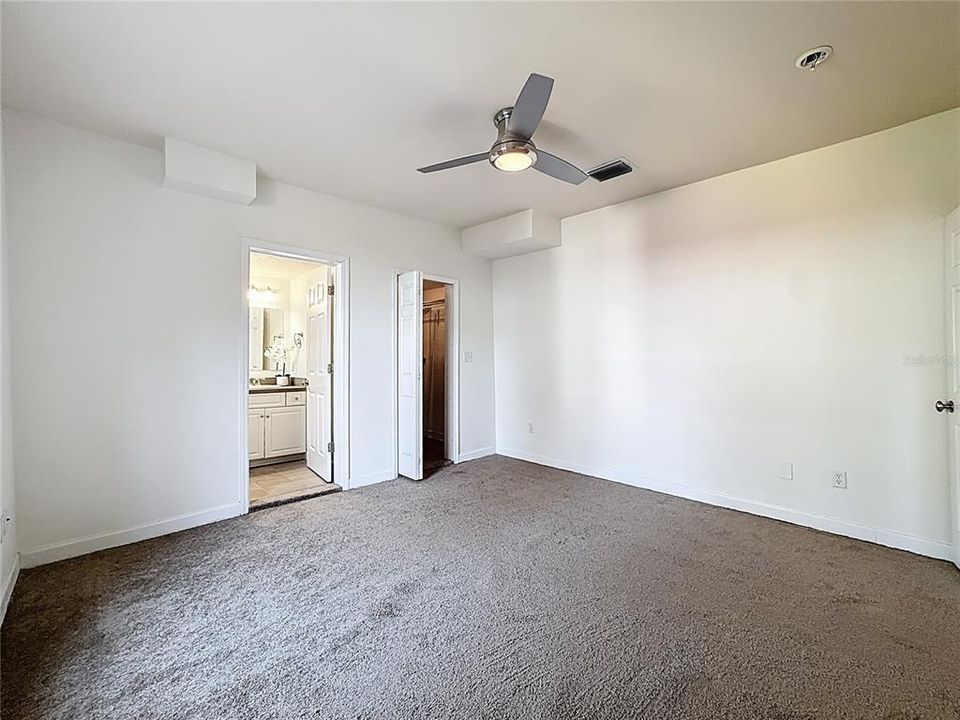 For Sale: $609,000 (4 beds, 3 baths, 2479 Square Feet)