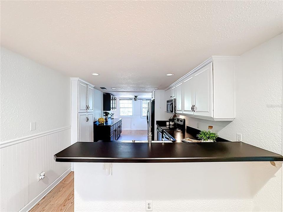 For Sale: $609,000 (4 beds, 3 baths, 2479 Square Feet)