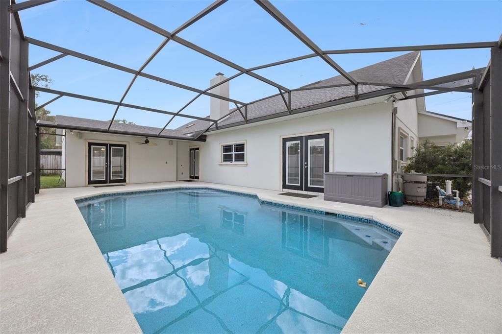For Sale: $849,900 (5 beds, 3 baths, 2669 Square Feet)