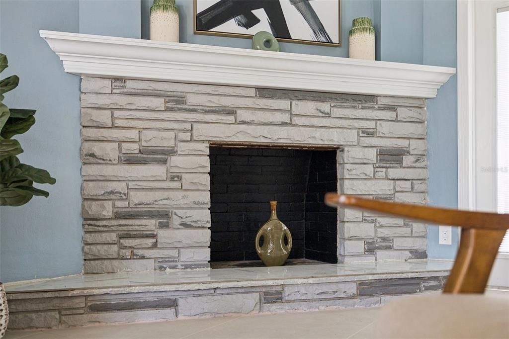 For Sale: $849,900 (5 beds, 3 baths, 2669 Square Feet)