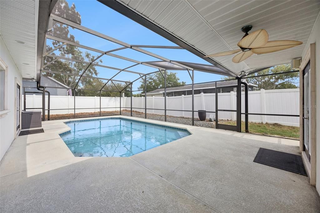For Sale: $849,900 (5 beds, 3 baths, 2669 Square Feet)