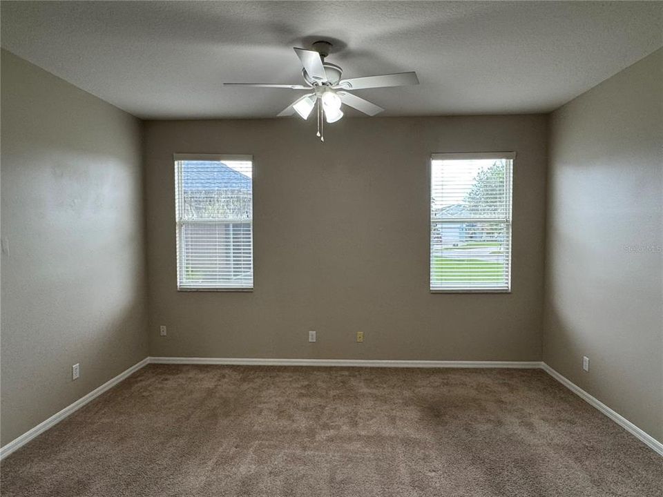 В аренду: $2,595 (4 спален, 2 ванн, 2052 Квадратных фут)