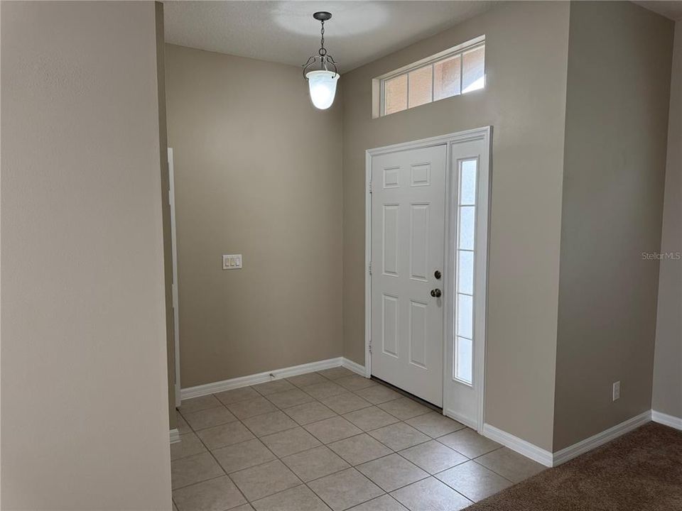 В аренду: $2,595 (4 спален, 2 ванн, 2052 Квадратных фут)