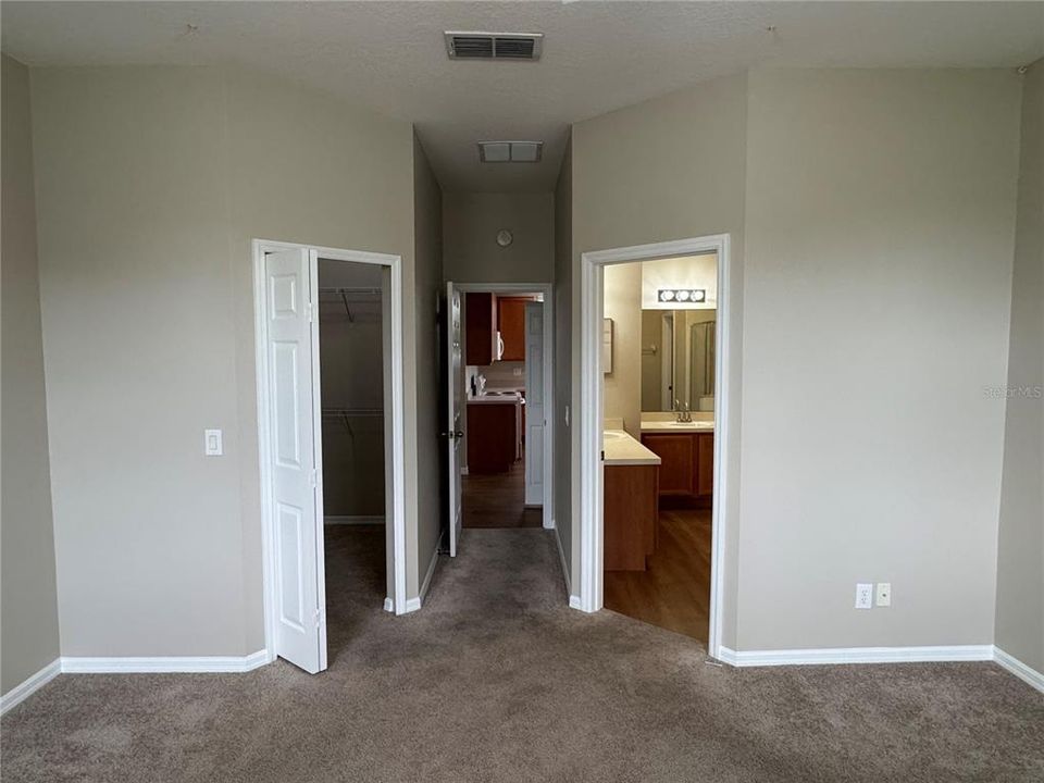 В аренду: $2,595 (4 спален, 2 ванн, 2052 Квадратных фут)
