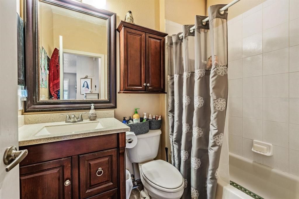 En Venta: $449,900 (2 camas, 2 baños, 2090 Pies cuadrados)