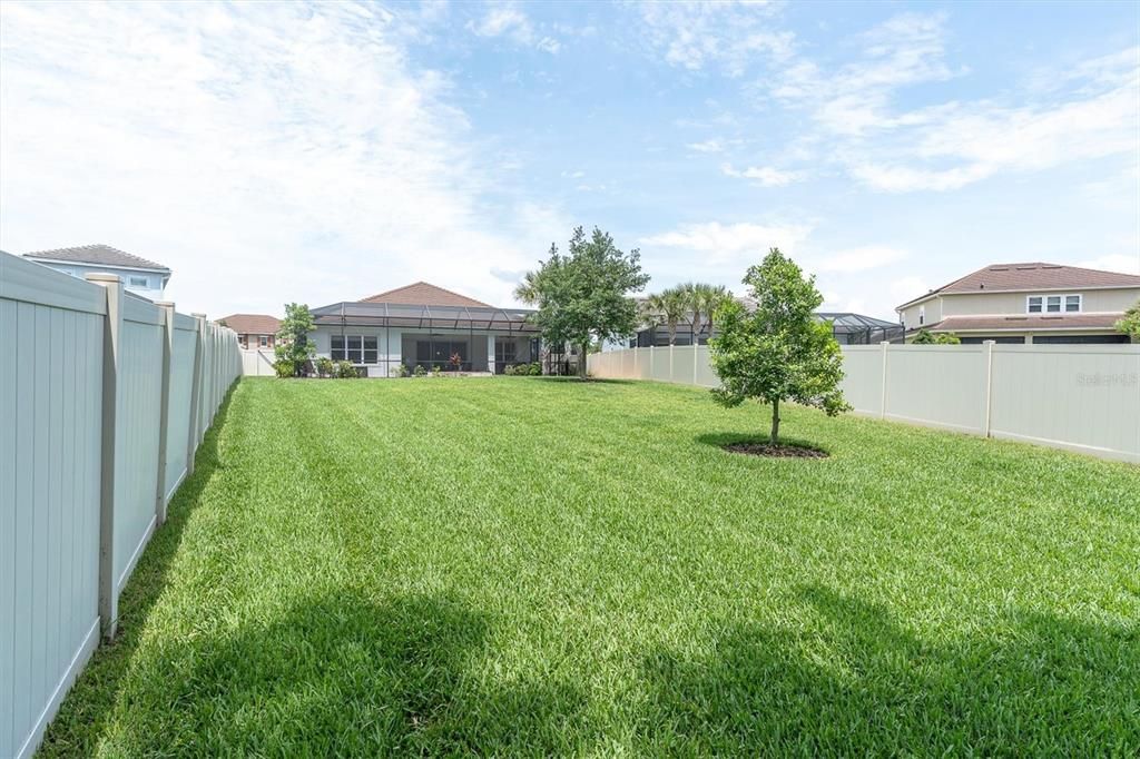 Active With Contract: $935,000 (4 beds, 3 baths, 2755 Square Feet)