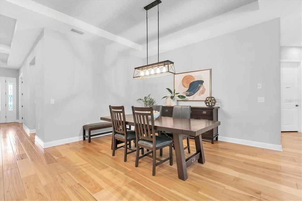Active With Contract: $935,000 (4 beds, 3 baths, 2755 Square Feet)