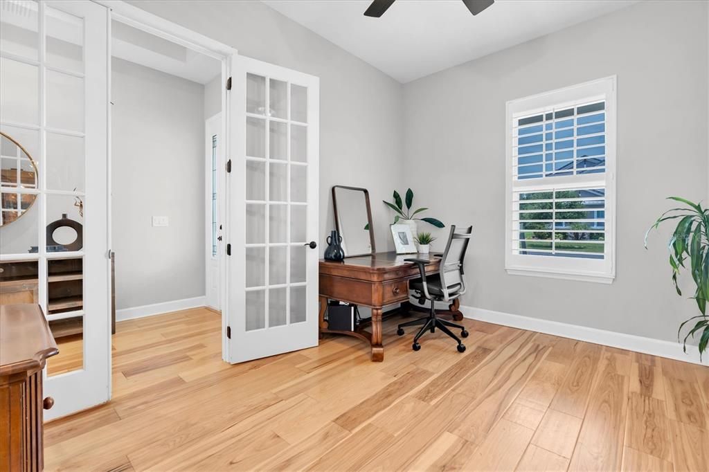 Active With Contract: $935,000 (4 beds, 3 baths, 2755 Square Feet)