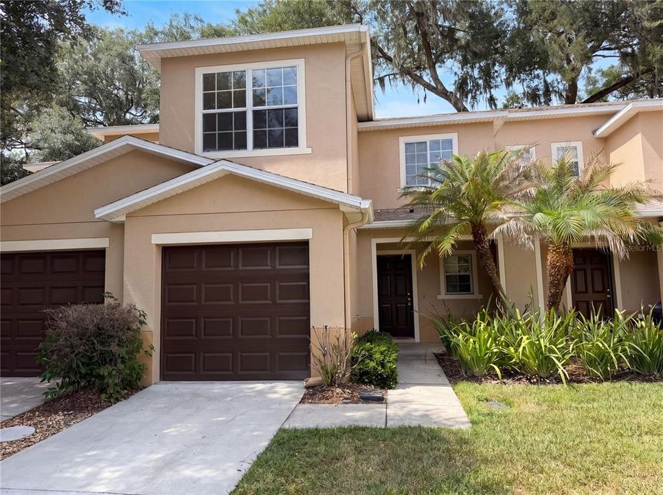 For Sale: $222,000 (3 beds, 2 baths, 1573 Square Feet)