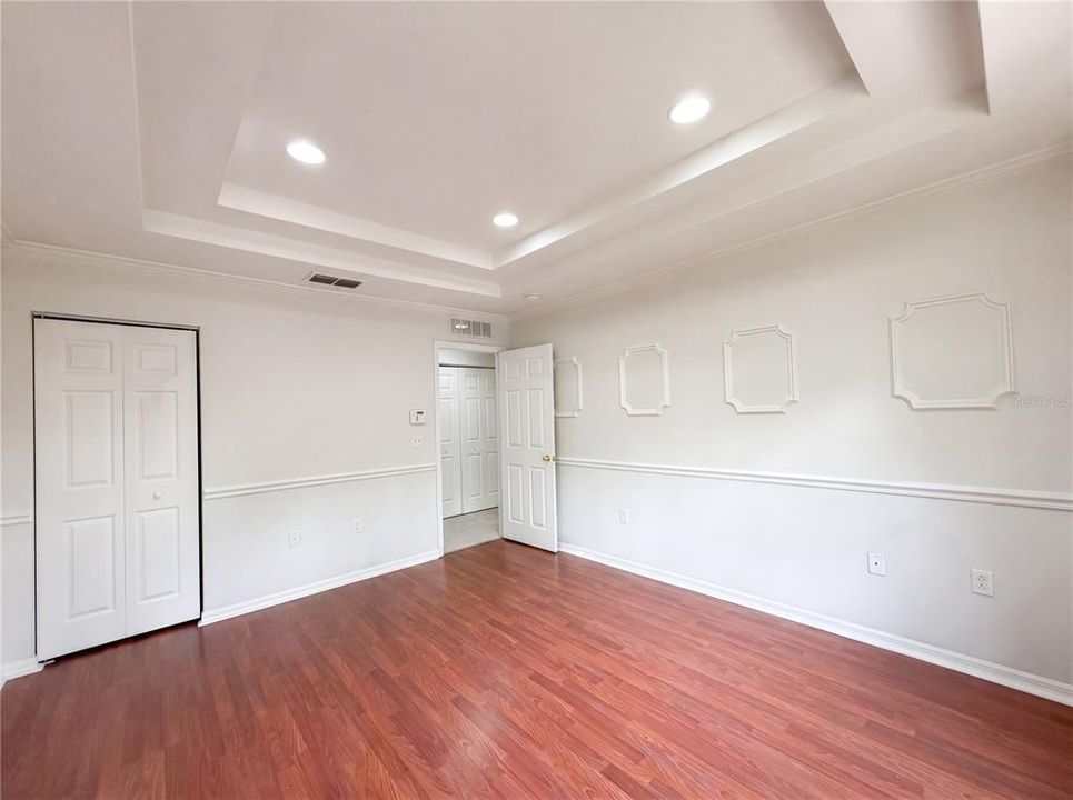 For Sale: $222,000 (3 beds, 2 baths, 1573 Square Feet)
