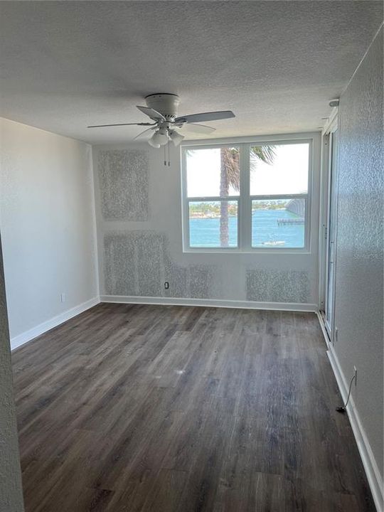 For Rent: $3,200 (2 beds, 2 baths, 1150 Square Feet)