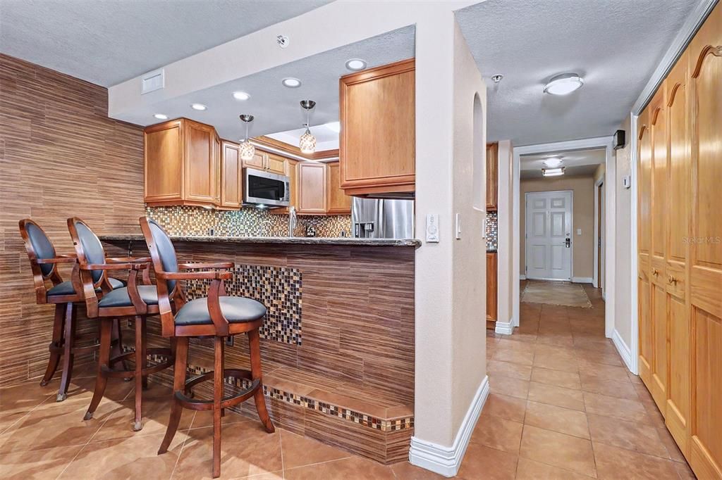 For Sale: $1,000,000 (3 beds, 2 baths, 1530 Square Feet)