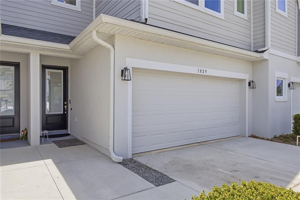For Sale: $359,000 (3 beds, 2 baths, 1807 Square Feet)