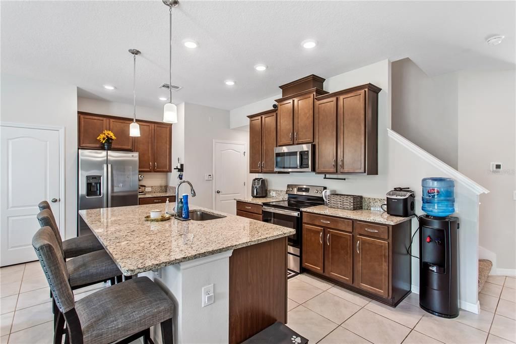 For Sale: $359,000 (3 beds, 2 baths, 1807 Square Feet)