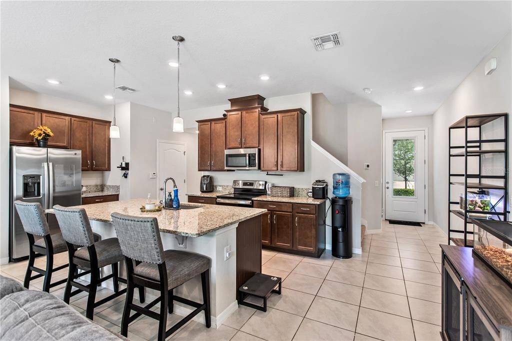 For Sale: $359,000 (3 beds, 2 baths, 1807 Square Feet)