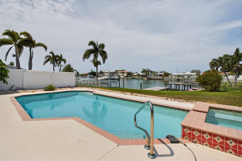 For Rent: $4,750 (3 beds, 2 baths, 2176 Square Feet)