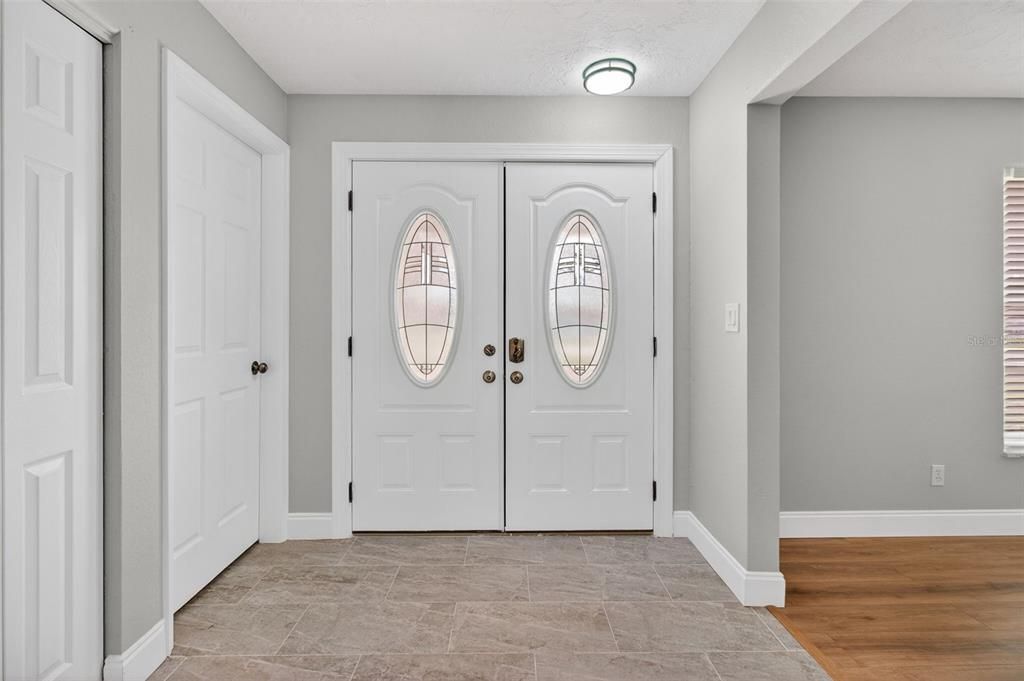 For Rent: $4,750 (3 beds, 2 baths, 2176 Square Feet)