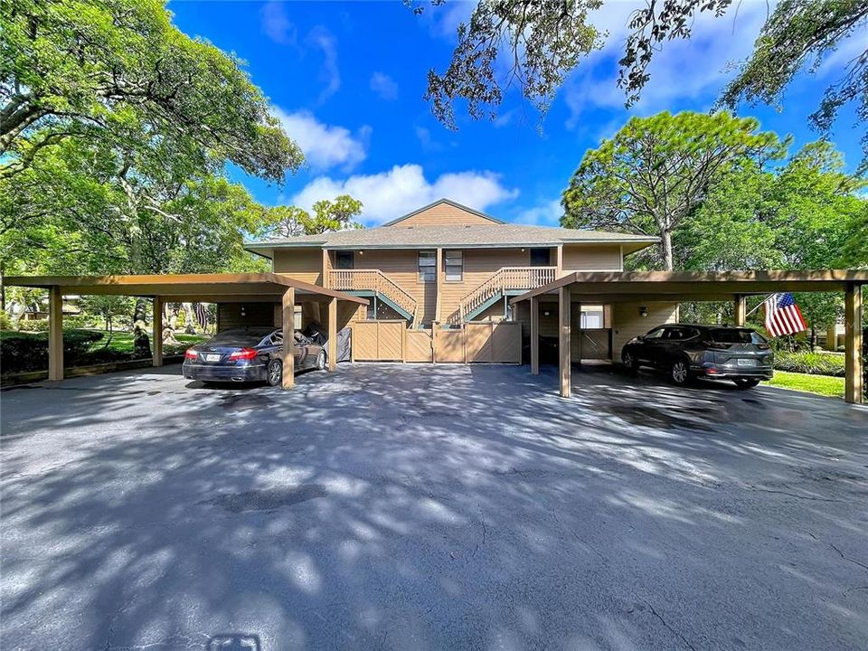 For Sale: $249,500 (2 beds, 2 baths, 1050 Square Feet)