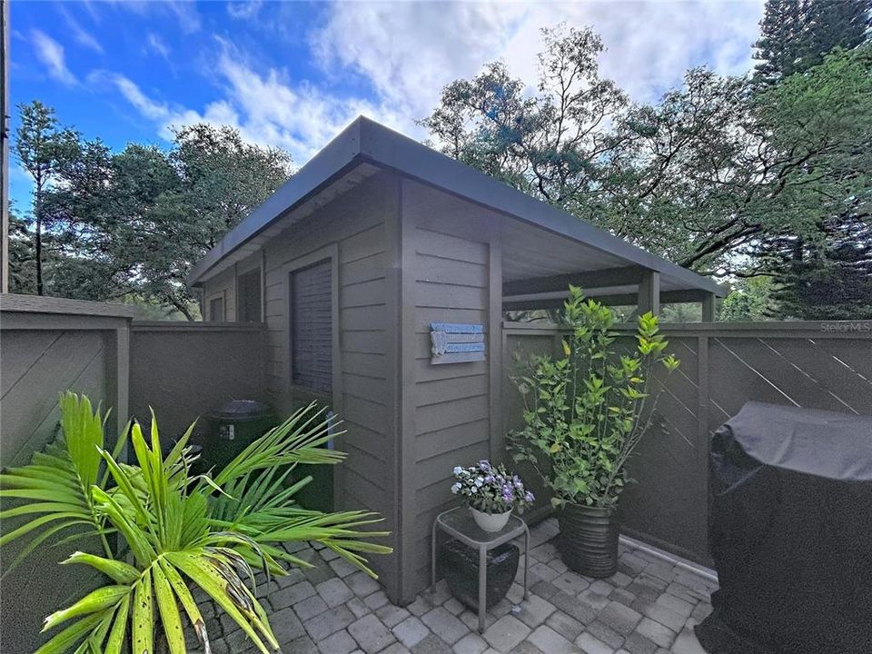 For Sale: $249,500 (2 beds, 2 baths, 1050 Square Feet)