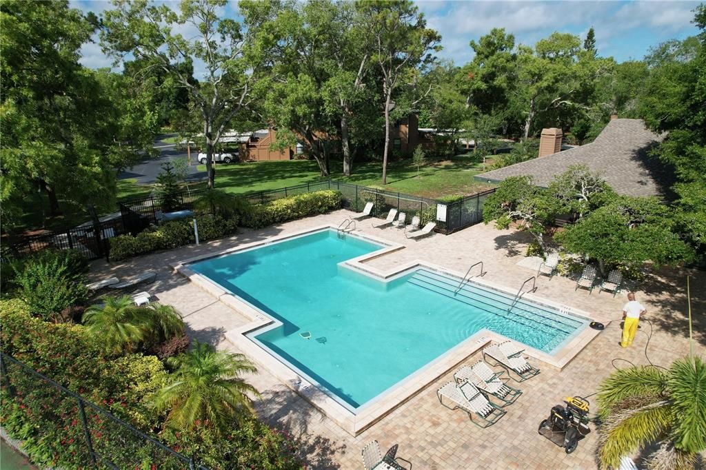 For Sale: $249,500 (2 beds, 2 baths, 1050 Square Feet)