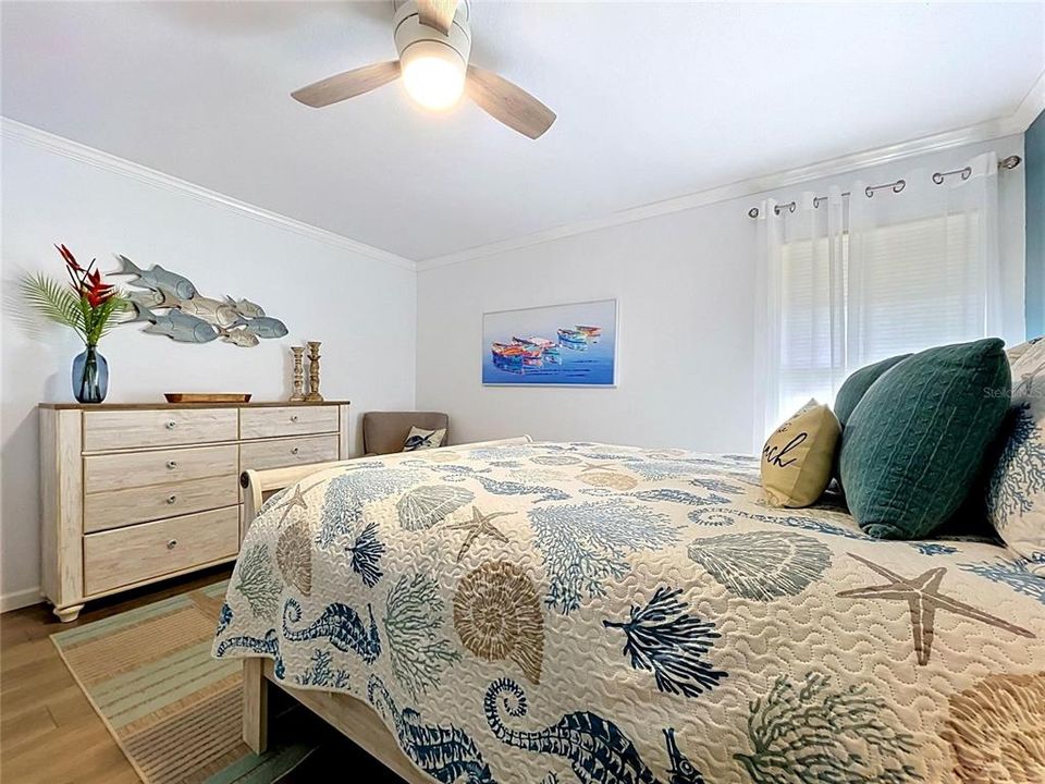 For Sale: $249,500 (2 beds, 2 baths, 1050 Square Feet)