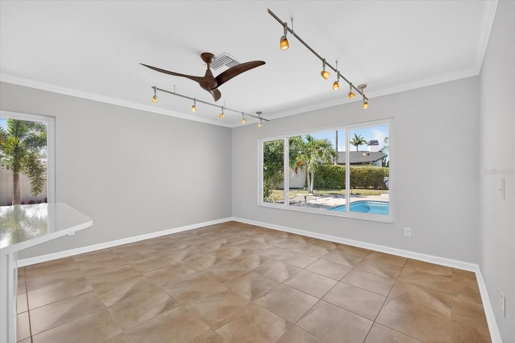 En Venta: $950,000 (2 camas, 2 baños, 1895 Pies cuadrados)