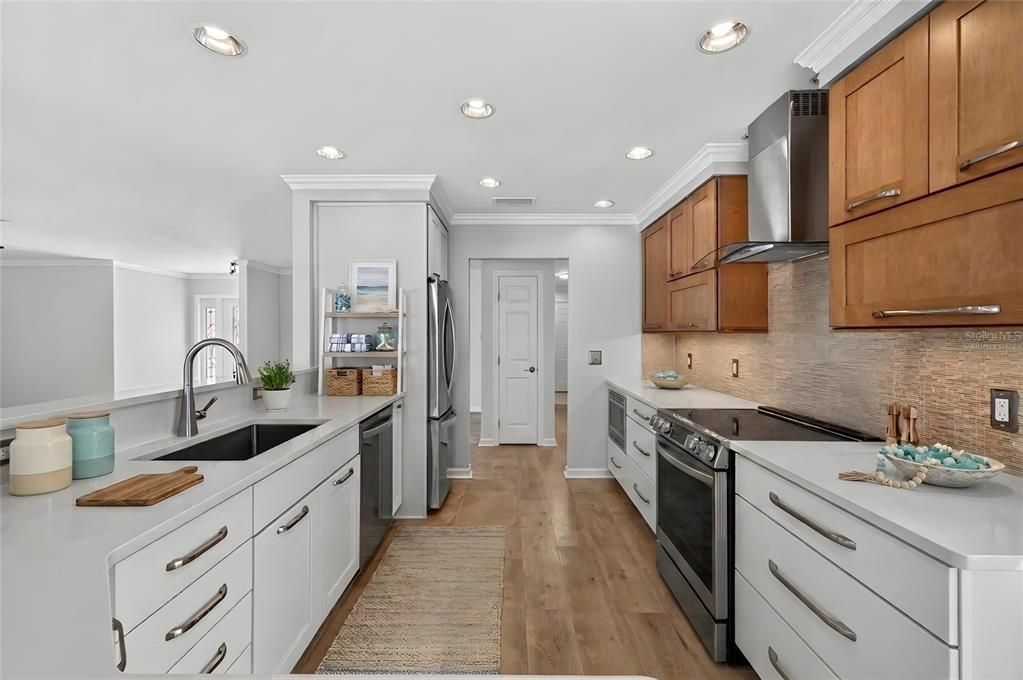 En Venta: $950,000 (2 camas, 2 baños, 1895 Pies cuadrados)